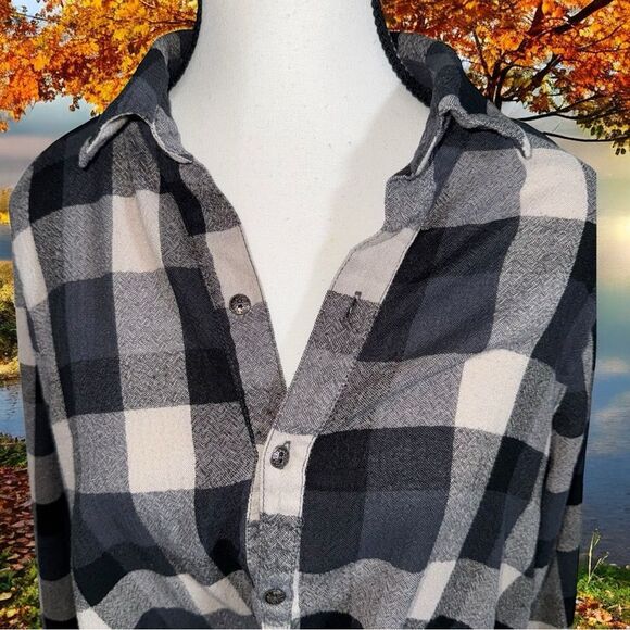 BlankNYC Zelda Cross Cotton Button Down Shirt Women’s Size Small - Picture 4 of 10